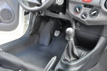 Revestimento de Assoalho - Preto - S-10 CD LS 17/*
