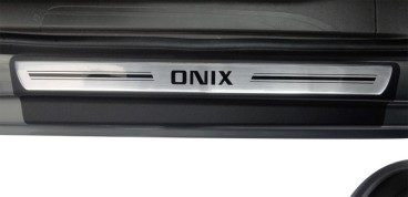 Soleira Resinada Onix 13/19 4P Aço Escovado