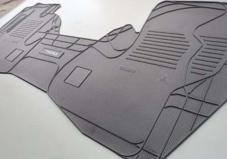 Tapete Personalizado PVC Silverado Cinza 1Pç*